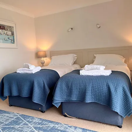 Resort Trevose Golf And Country Club 3*